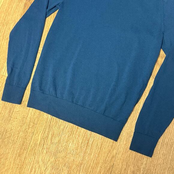 Banana Republic Men’s Blue Merino Wool Crewneck Sweater Size Small - Picture 4 of 10